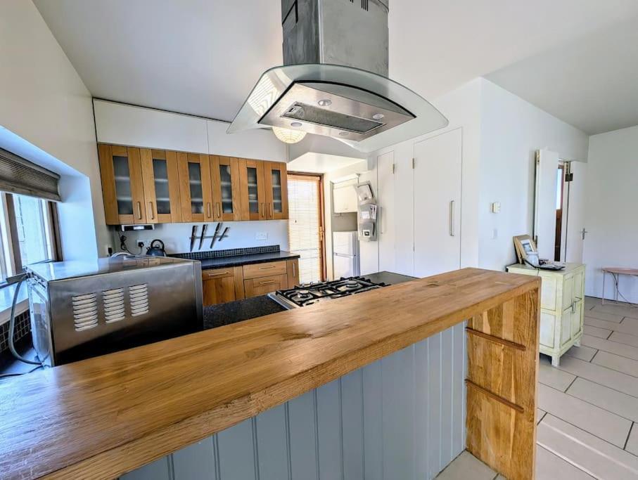 Fiona's Perfect Retreat *