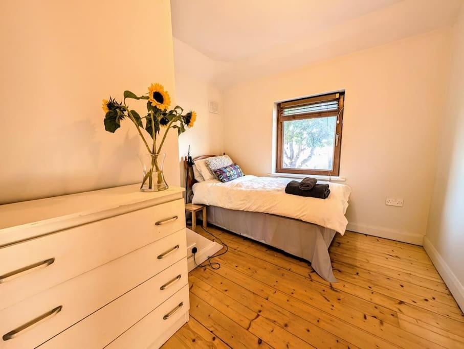 Fiona's Perfect Retreat Holiday home *